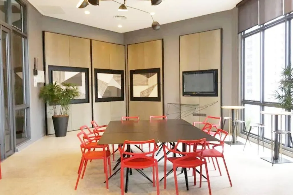 Tts Home3 Mews 4-8Pax Pavilion Klcc Kuala Lumpur 0*,